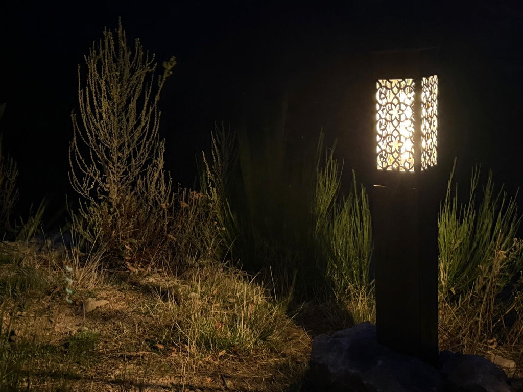 Lampe extérieure carrée — métal découpé — vue 10