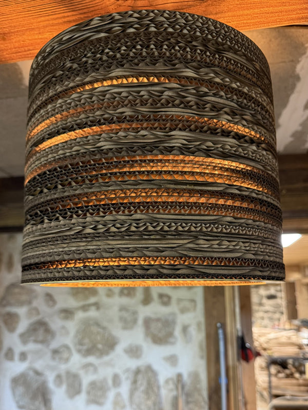 Suspension cylindrique en carton recyclé — vue 4